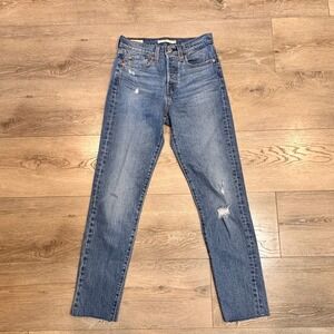 Levis Big E Wedgie‎ Fit Jeans Distressed Raw Hem Denim Size 24 Straight